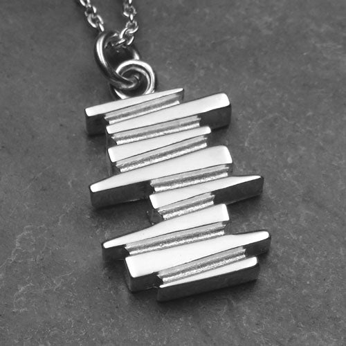 Rocky Cliff silver pendant necklace