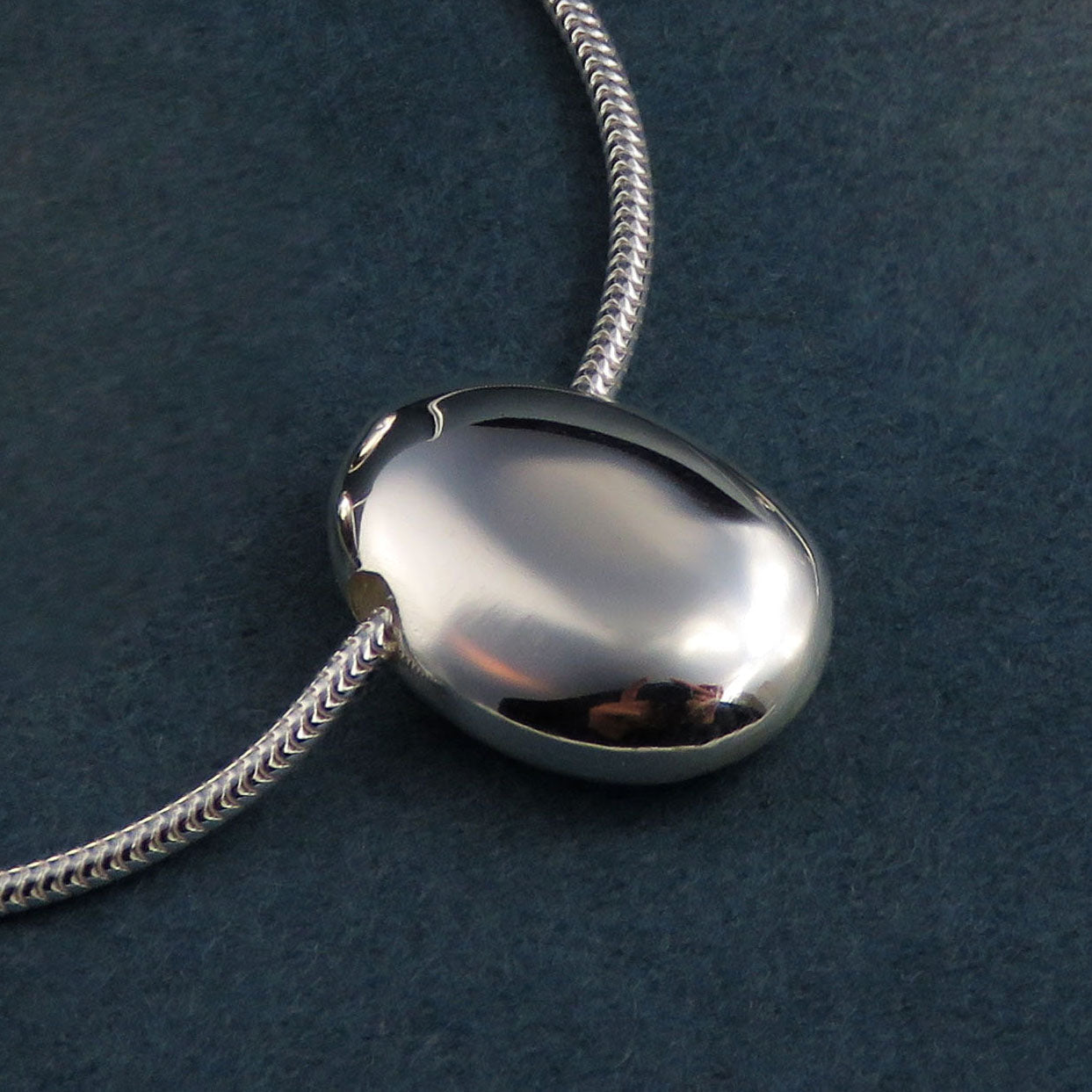 Skye Pebble silver pendant necklace