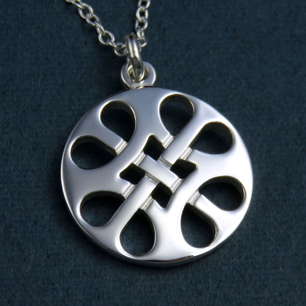 Celtic knotwork silver pendant necklace