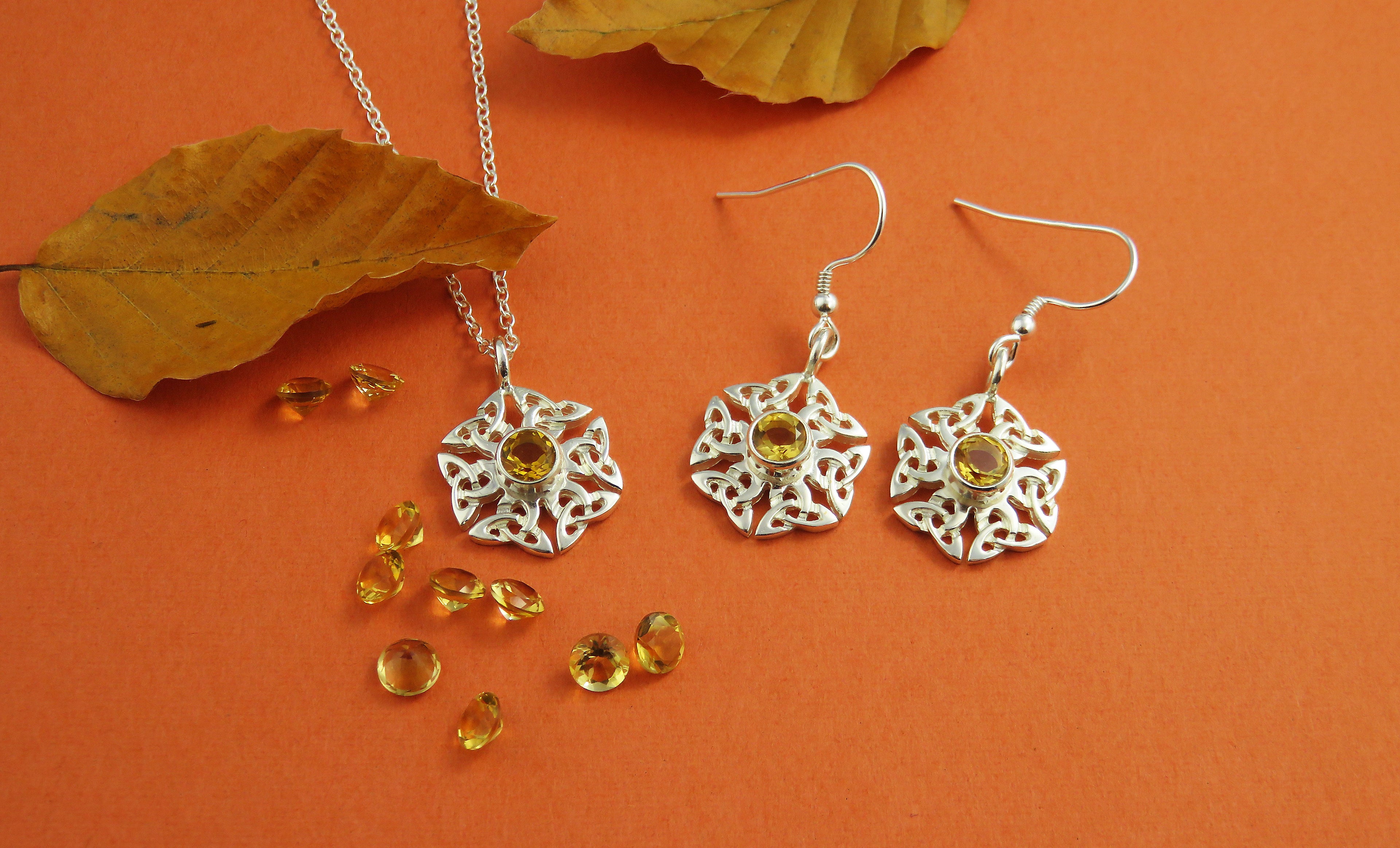 Facetted citrine birthstone Celtic knotwork silver pendant necklace and dangle earrings
