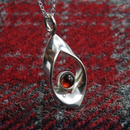 Ribbon birthstone silver pendant necklace for January (Garnet)