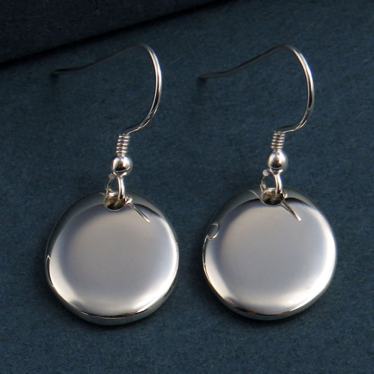 Skye Pebble silver dangle earrings