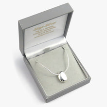Skye Pebble silver pendant necklace
