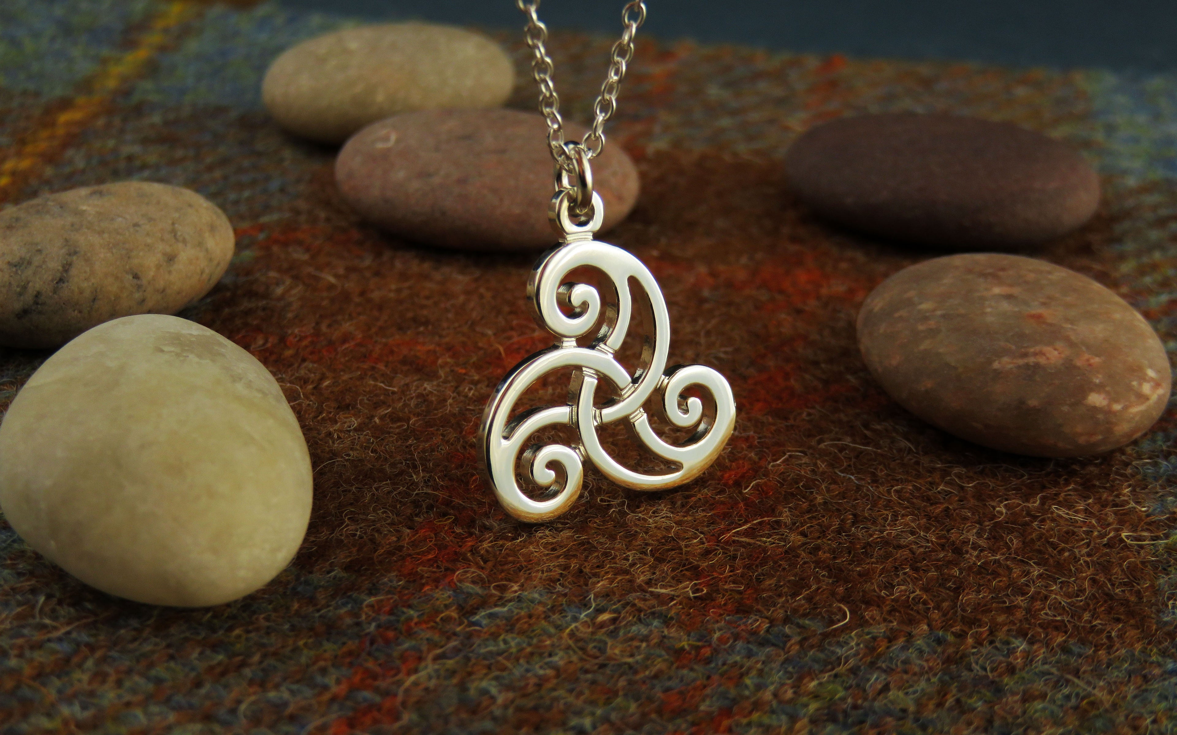 Triskele Interlace Silver Pendant Necklace