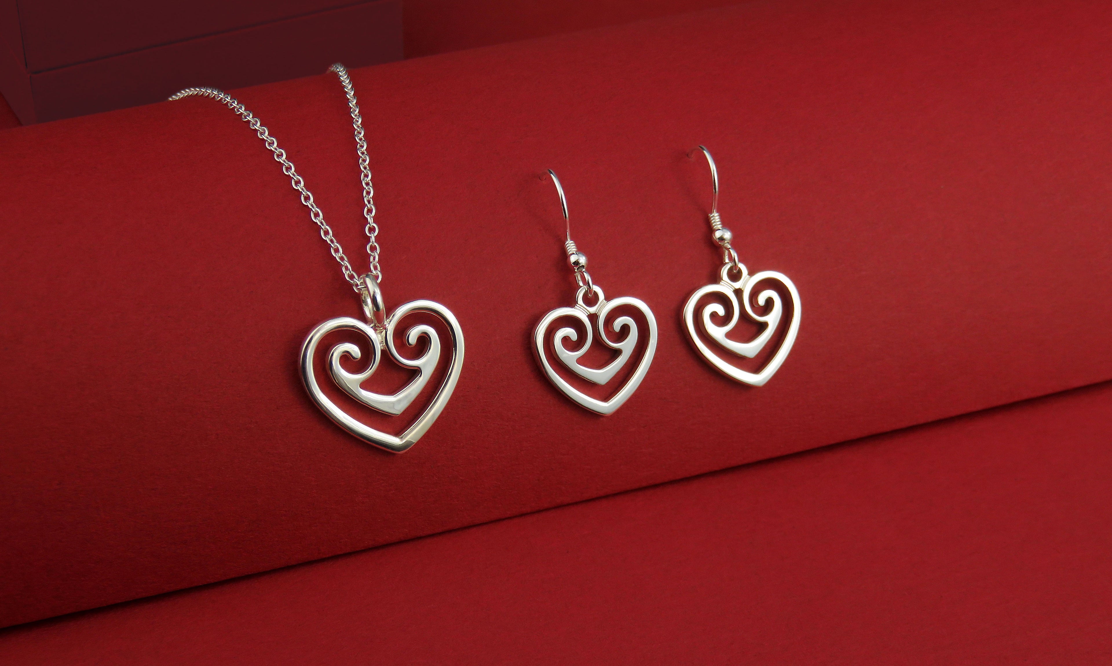 Two Hearts as One silver pendant necklace & dangle earrings set