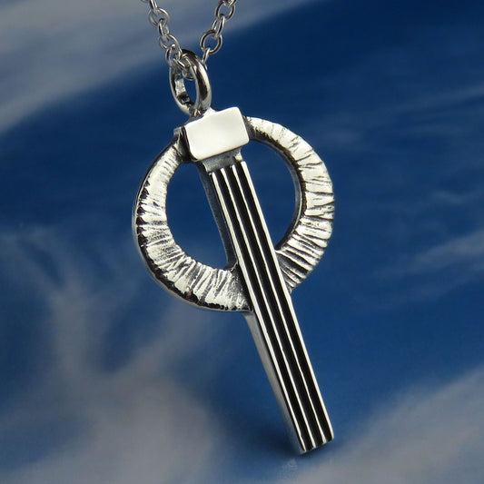 Art Nouveau silver pendant necklace