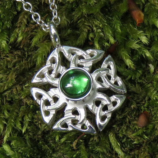 Artificial Emerald birthstone Celtic knotwork silver pendant necklace