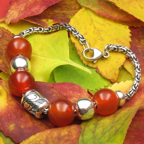 Carnelian for Autumn bead bracelet