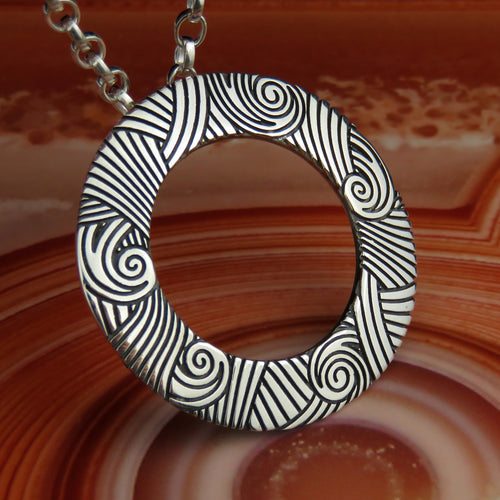 Waterfall silver pendant necklace